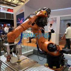 팔레트를 위한 KR 10 R1420 사용되 쿠카 로봇 10 킬로그램 정격유효부하 인더스트리얼 로보틱 아암