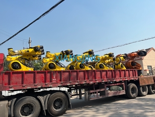 6 주축은 쿠카 로봇 산업용 로봇 그리퍼 KR 10 R1420 10 킬로그램 정격유효부하를 사용했습니다