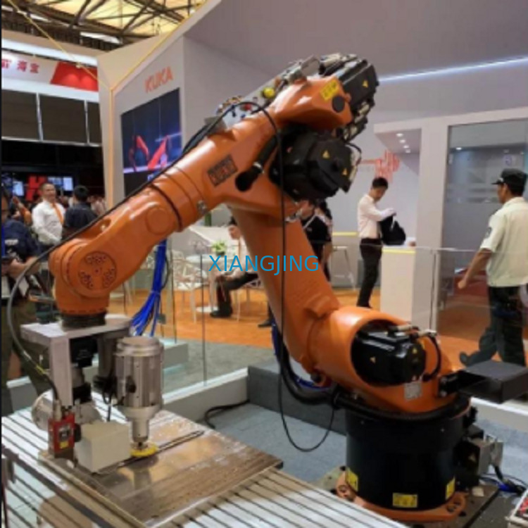 팔레트를 위한 KR 10 R1420 사용되 쿠카 로봇 10 킬로그램 정격유효부하 인더스트리얼 로보틱 아암